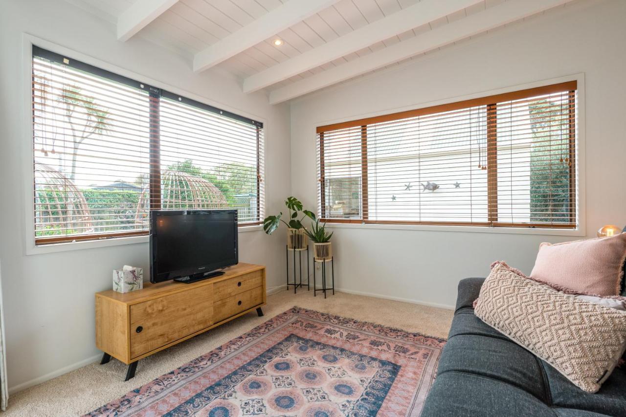 Alhambra - Stay Waiheke Oneroa Екстер'єр фото
